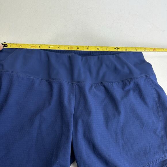 Oiselle Zipper side back pocket Mid Rise Running Shorts size 6 - Picture 7 of 10